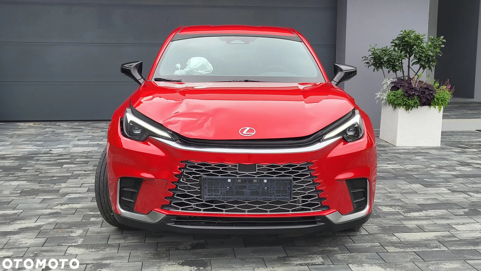 Lexus LBX 1.5 Hybrid Emotion - 4