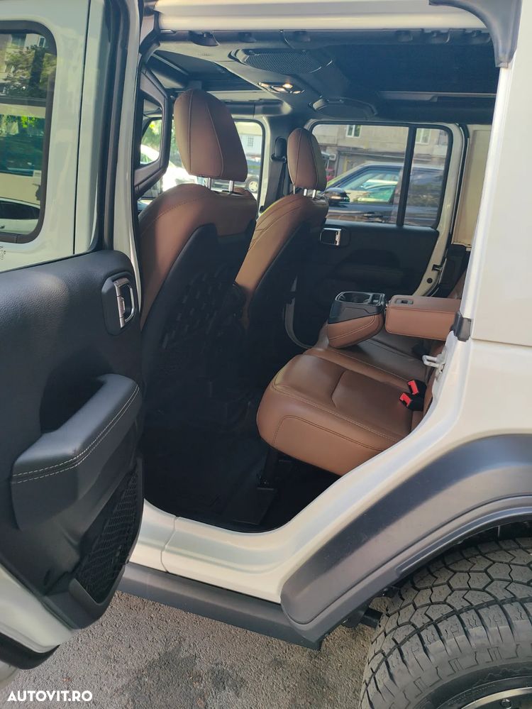 Jeep Wrangler Unlimited 2.2 CRD AT8 Rubicon - 11