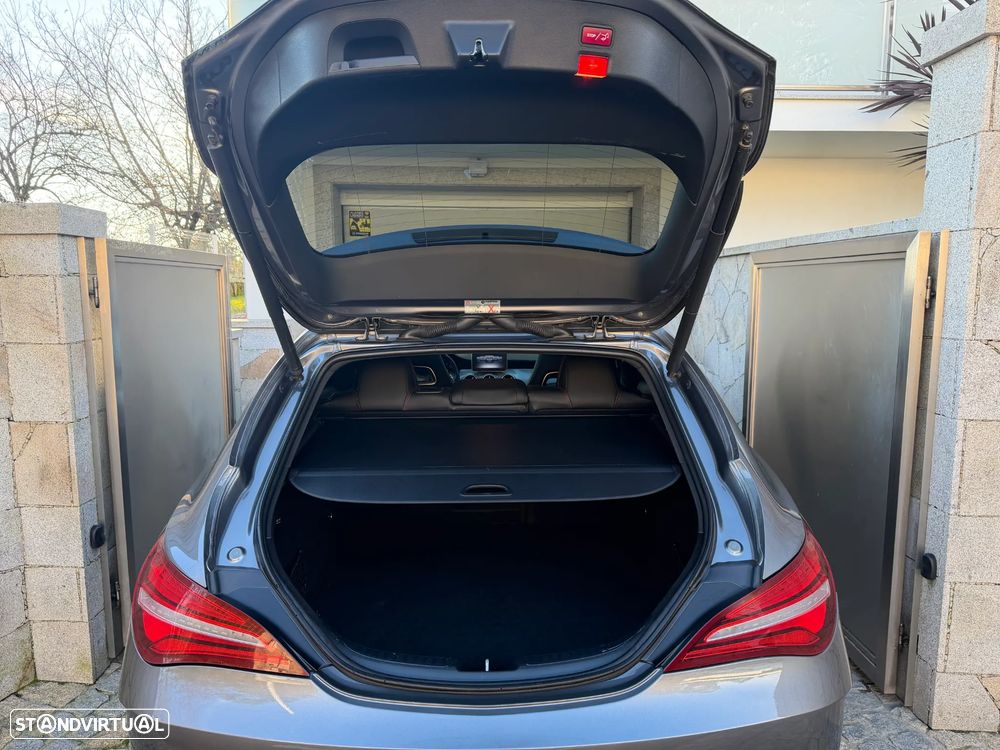 Mercedes-Benz CLA 180 d Shooting Brake AMG Line Aut. - 12