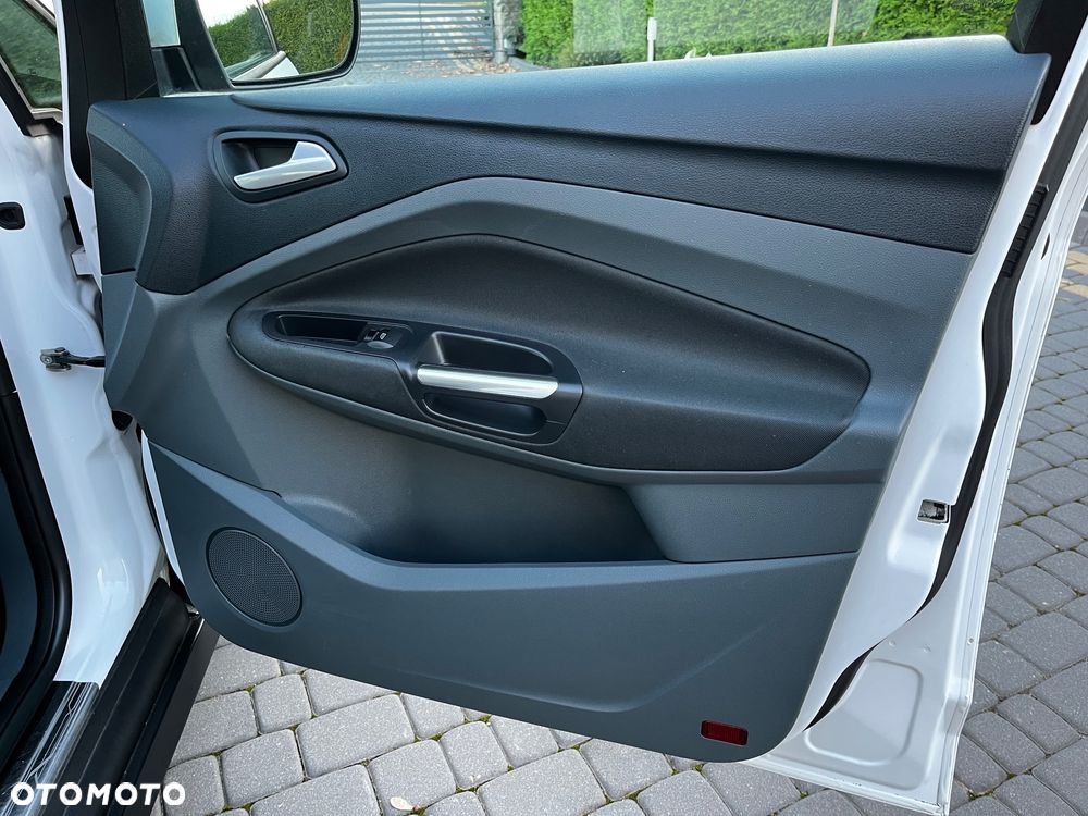 Ford C-MAX 2.0 TDCi Champions Edition - 25
