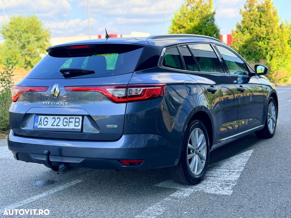 Renault Megane - 11