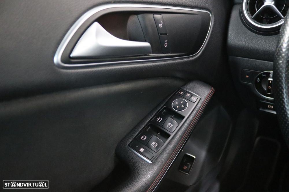 Mercedes-Benz CLA 180 (CDI) d AMG Line - 10