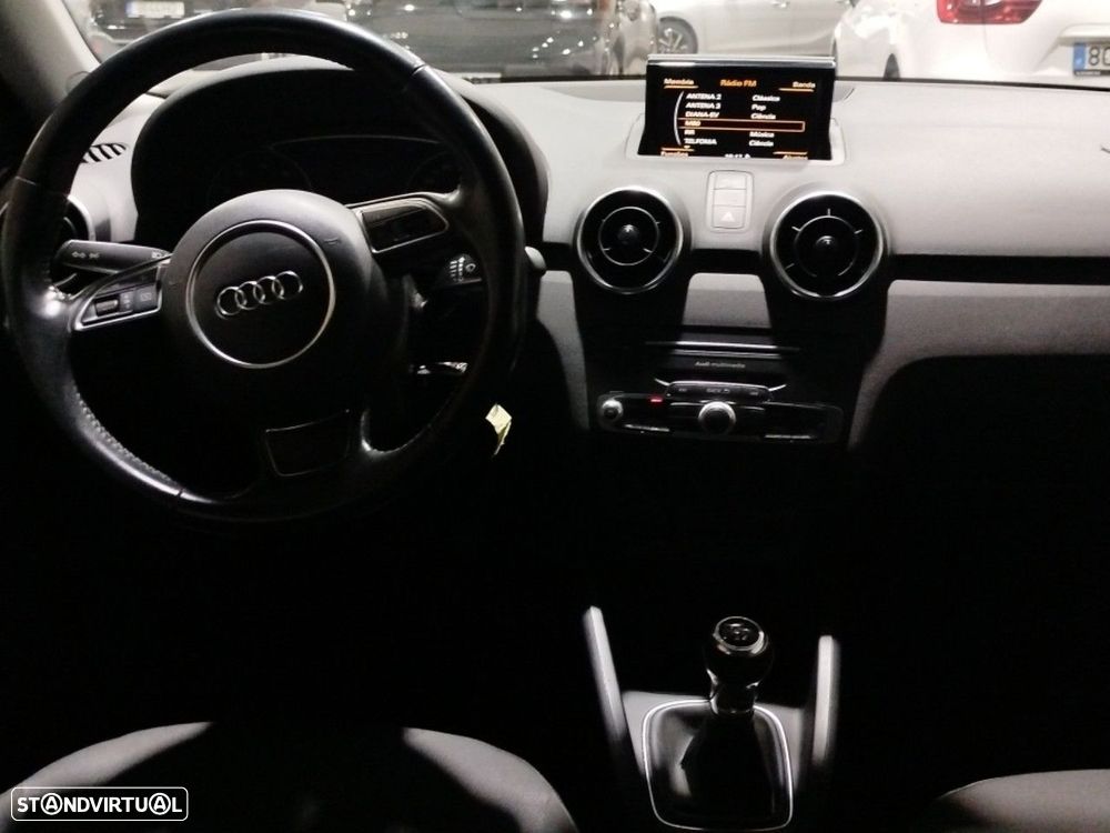 Audi A1 Sportback 1.0 TFSI Design - 8