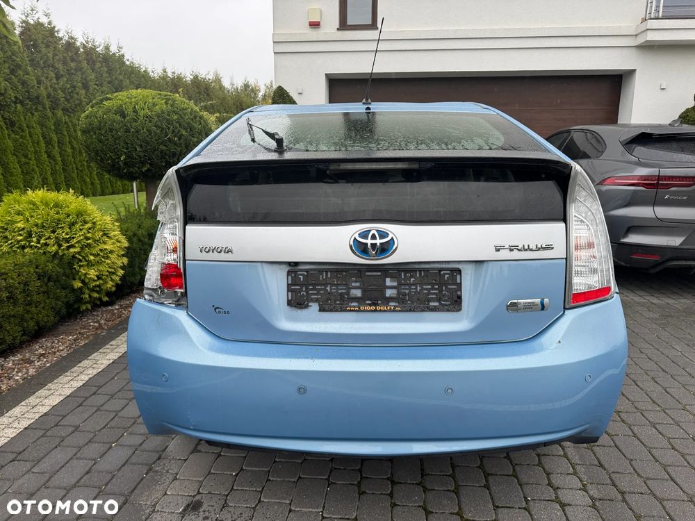 Toyota Prius Plug-in 1.8 HSD Prestige - 9