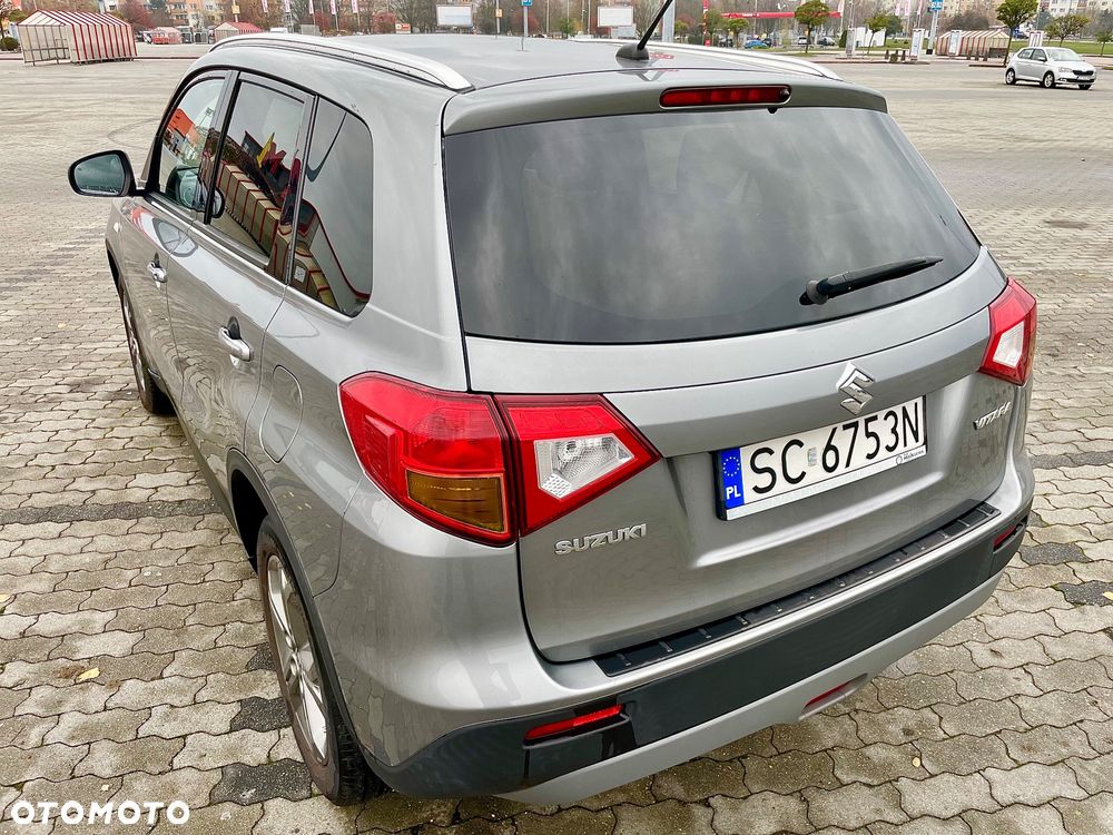 Suzuki Vitara 1.6 Elegance 2WD - 3