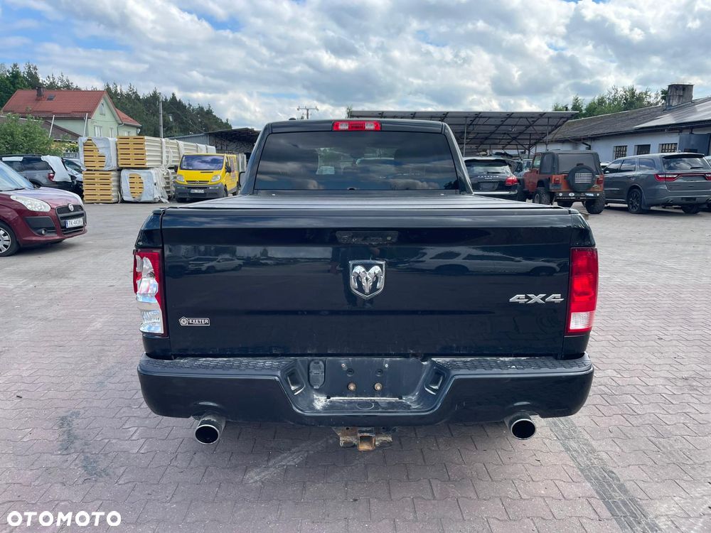 Dodge RAM - 6