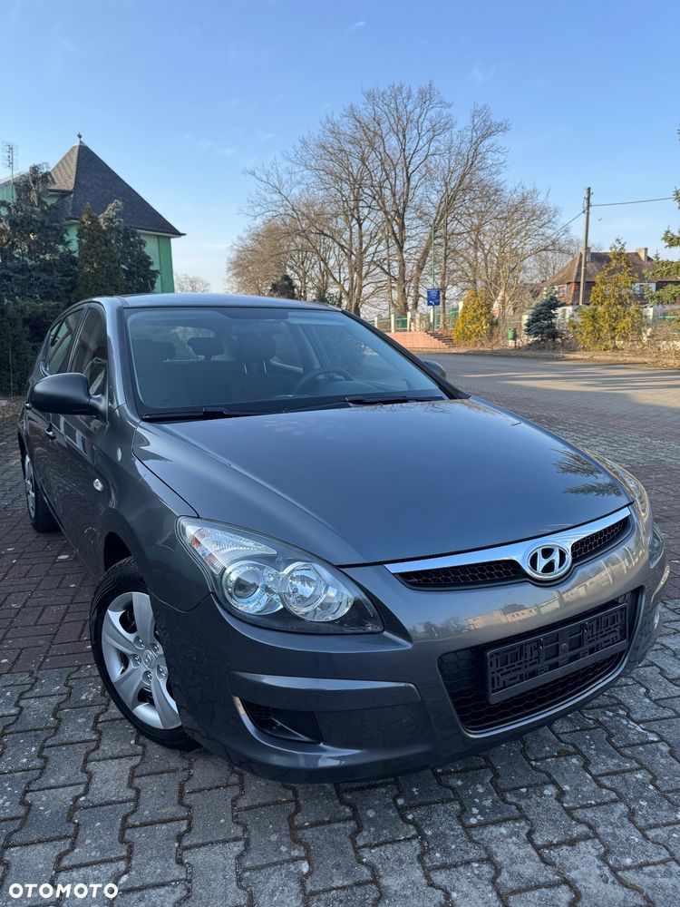 Hyundai i30 1.4 Team 08 - 4