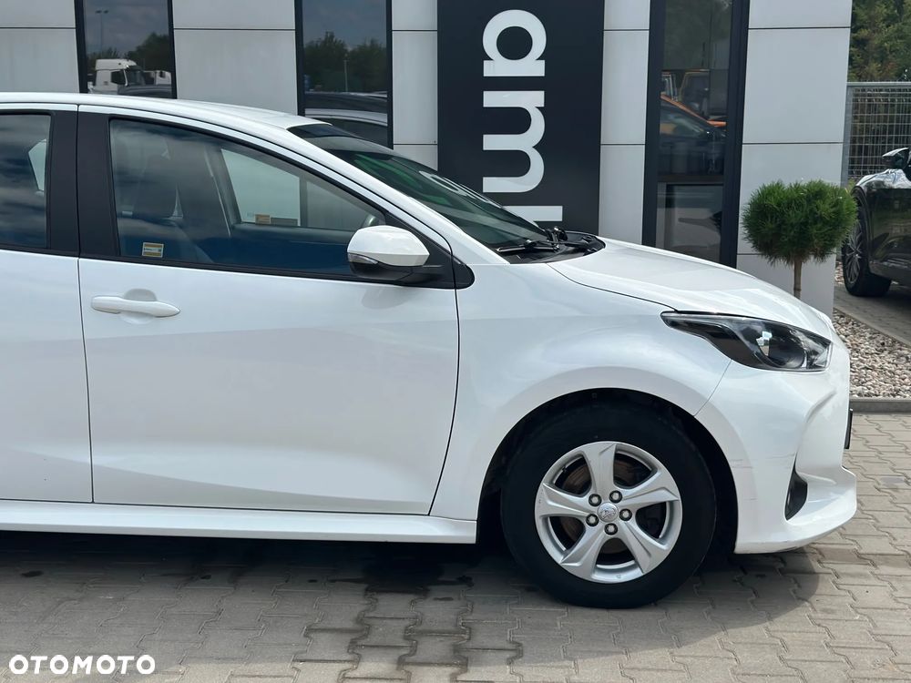 Toyota Yaris - 4