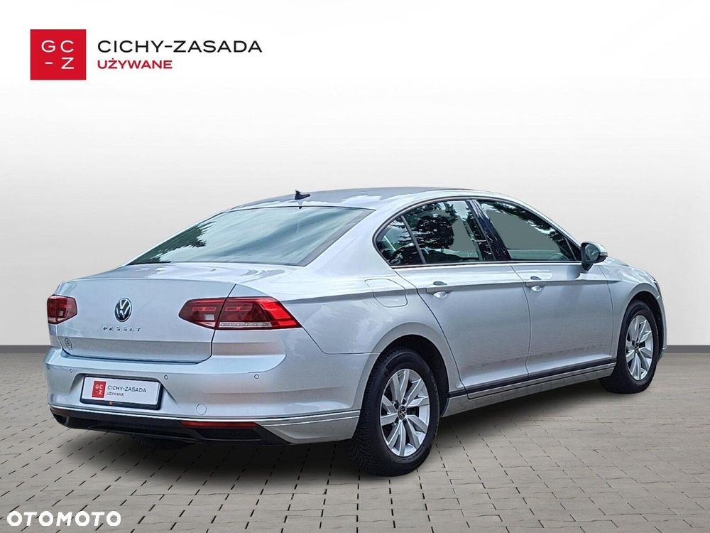 Volkswagen Passat 1.5 TSI EVO Essence - 5