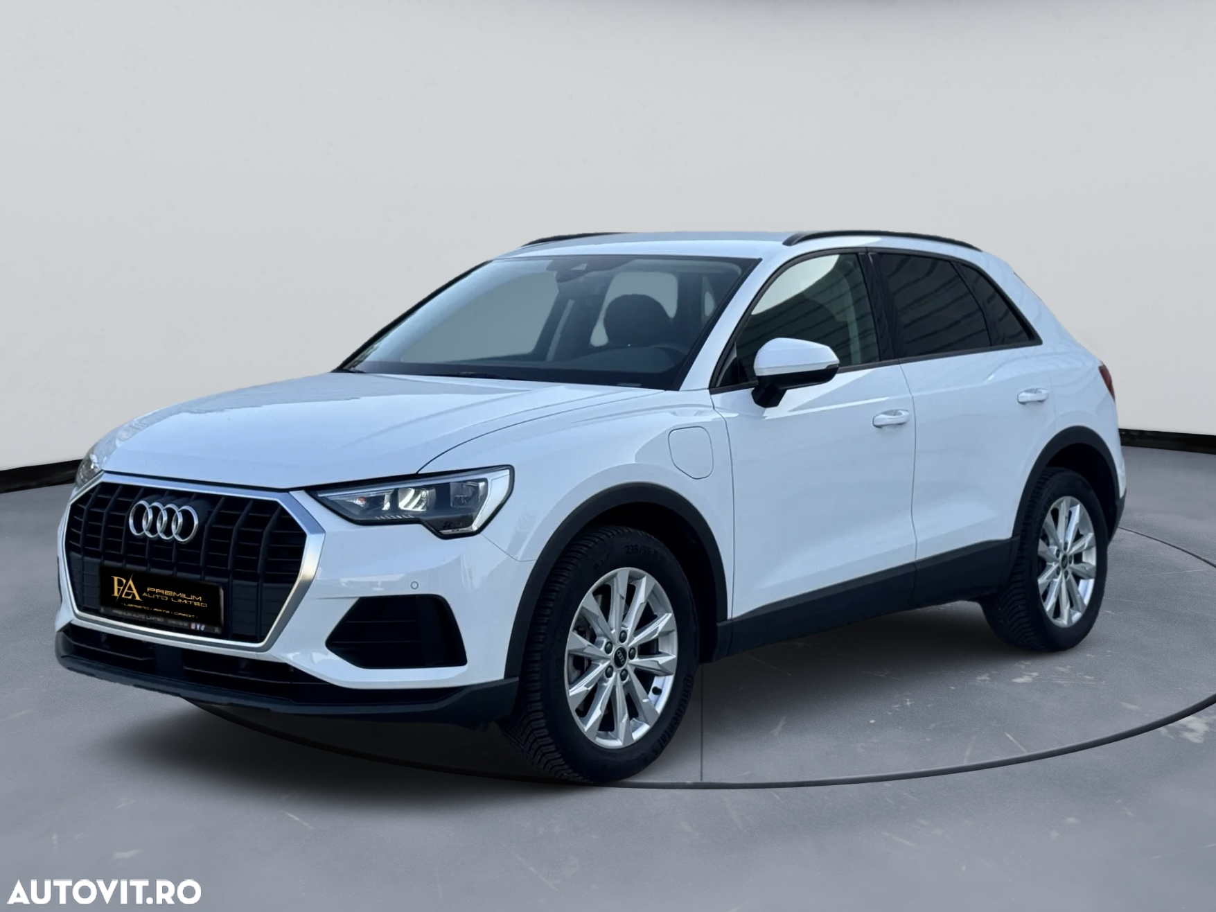 Audi Q3 45 TFSIe S tronic - 2
