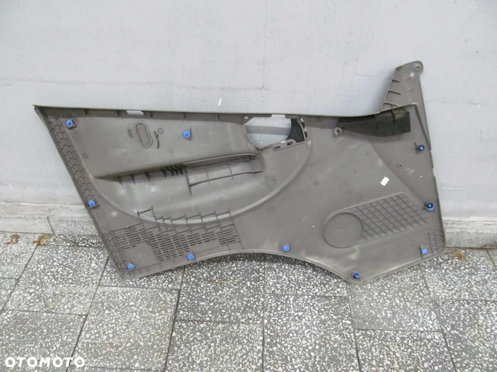 NISSAN CABSTAR MAXITY NT400 TAPICERKA BOCZEK DRZWI PRAWY 80900MB40A 07-18 - 4