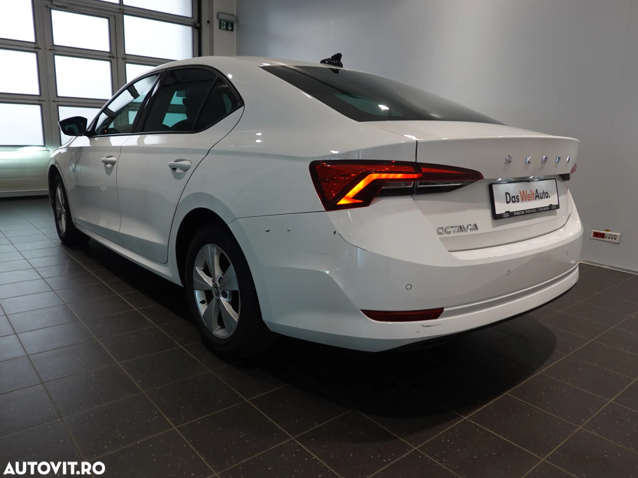 Skoda Octavia 2.0 TDI Ambition - 10