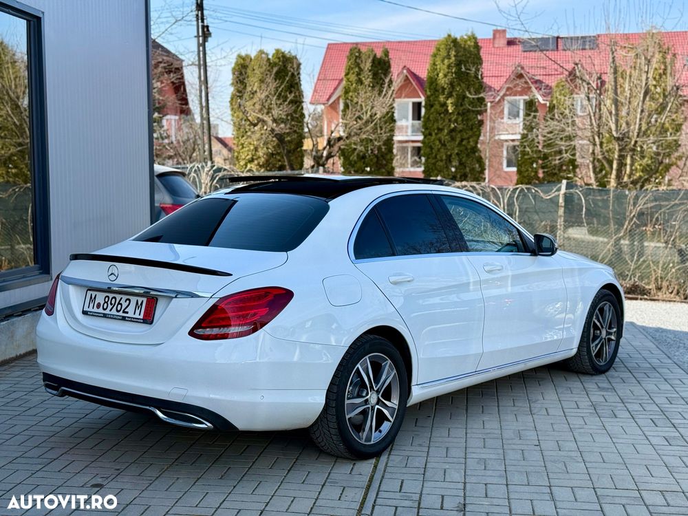 Mercedes-Benz C 220 (BlueTEC) d 7G-TRONIC Avantgarde - 3