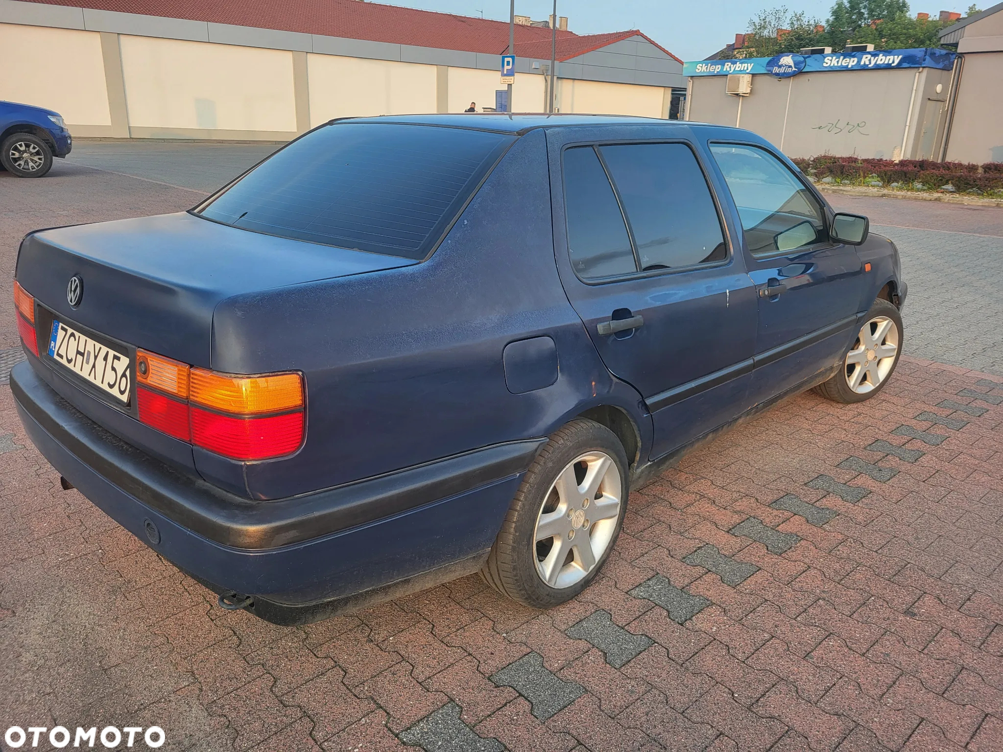 Volkswagen Vento - 2