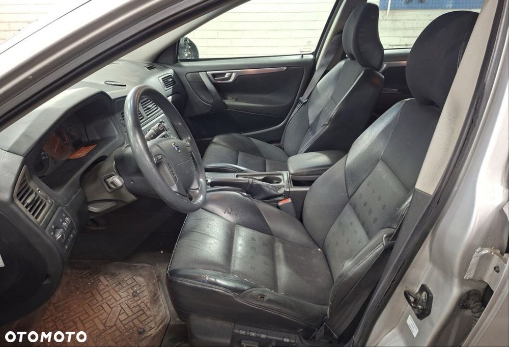 Volvo V70 - 8