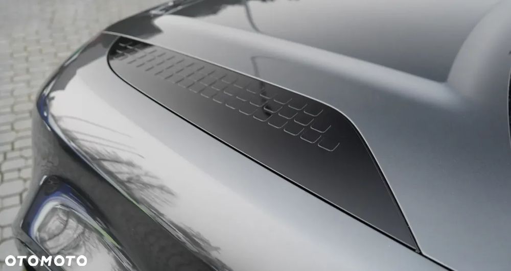 Land Rover Defender - 3