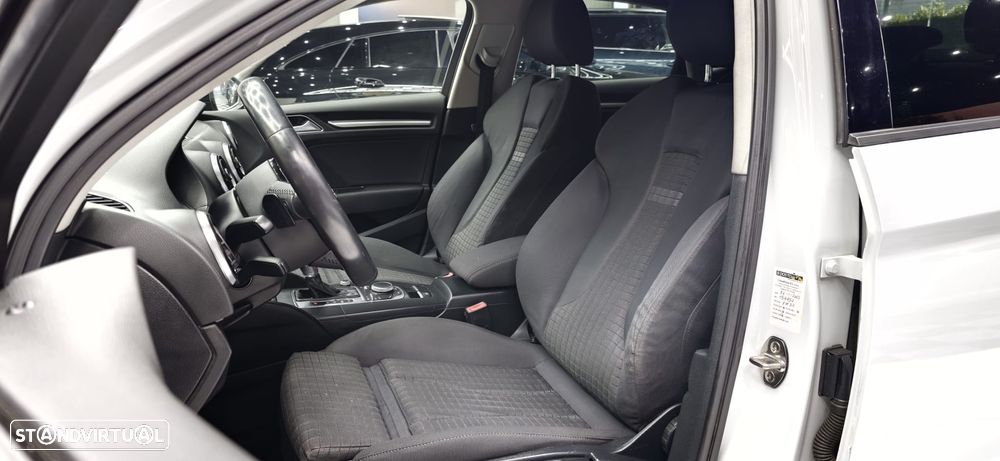 Audi A3 Limousine 2.0 TDI S-line S tronic - 27