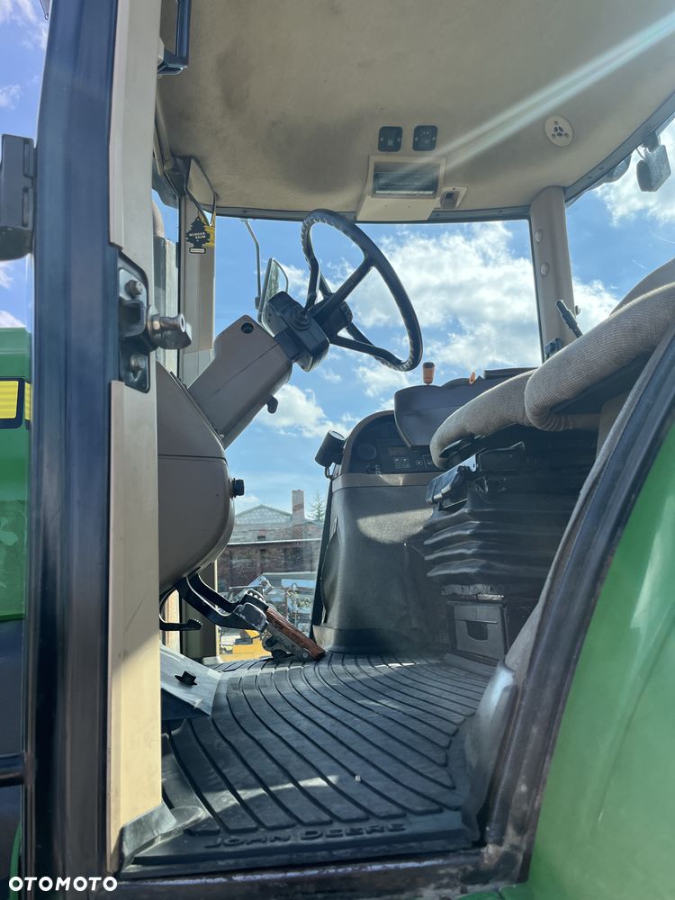 John Deere 8530 - 10