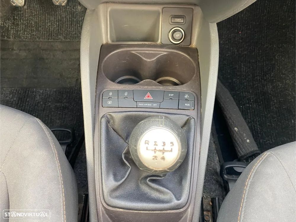 SEAT Ibiza 1.2 TDI CR Ecomotive Style - 25