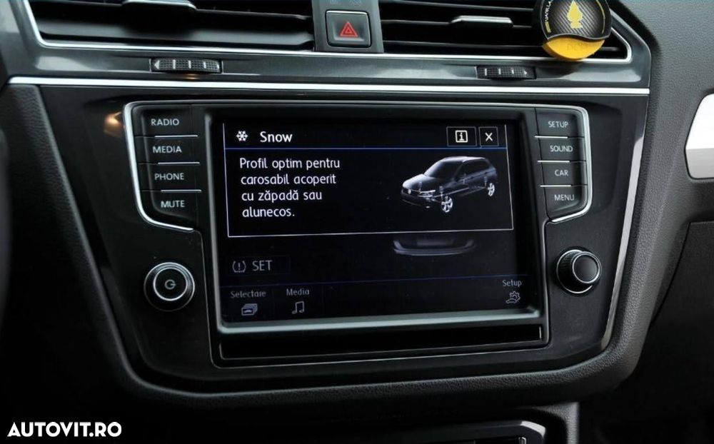 Volkswagen Tiguan 2.0 TDI DPF DSG 4Mot Comfortline - 19