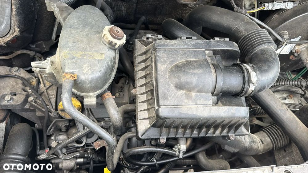 OPEL MOVANO  NA CZĘŚCI Kolor: 11U - 4