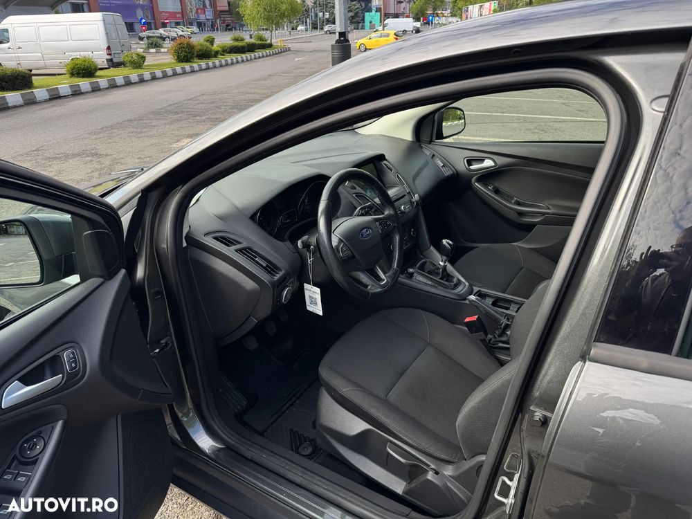 Ford Focus 1.0 EcoBoost Trend - 11