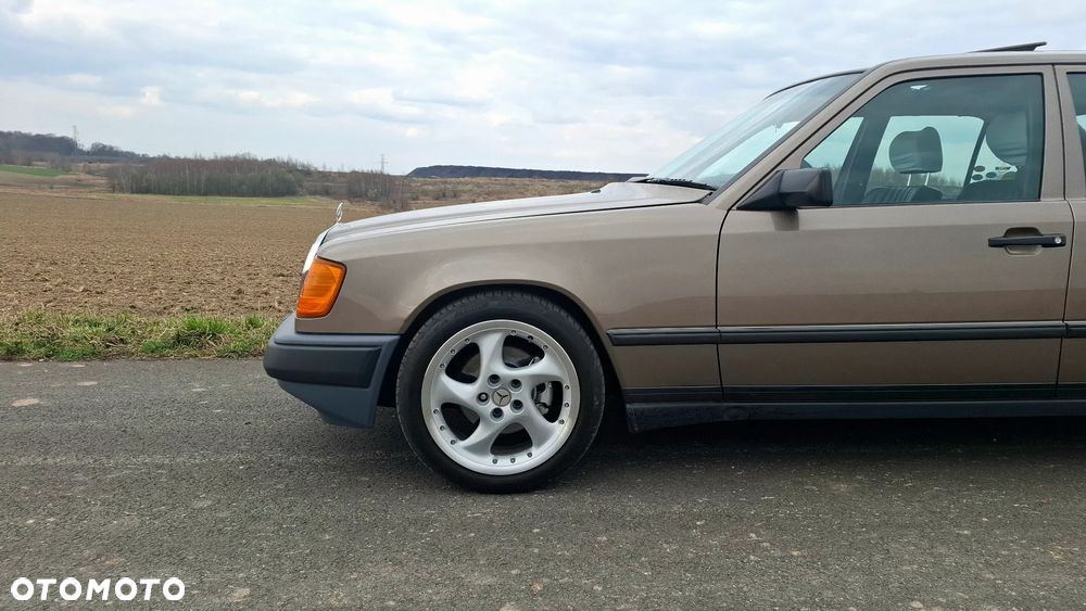 Mercedes-Benz W124 (1984-1993) - 5