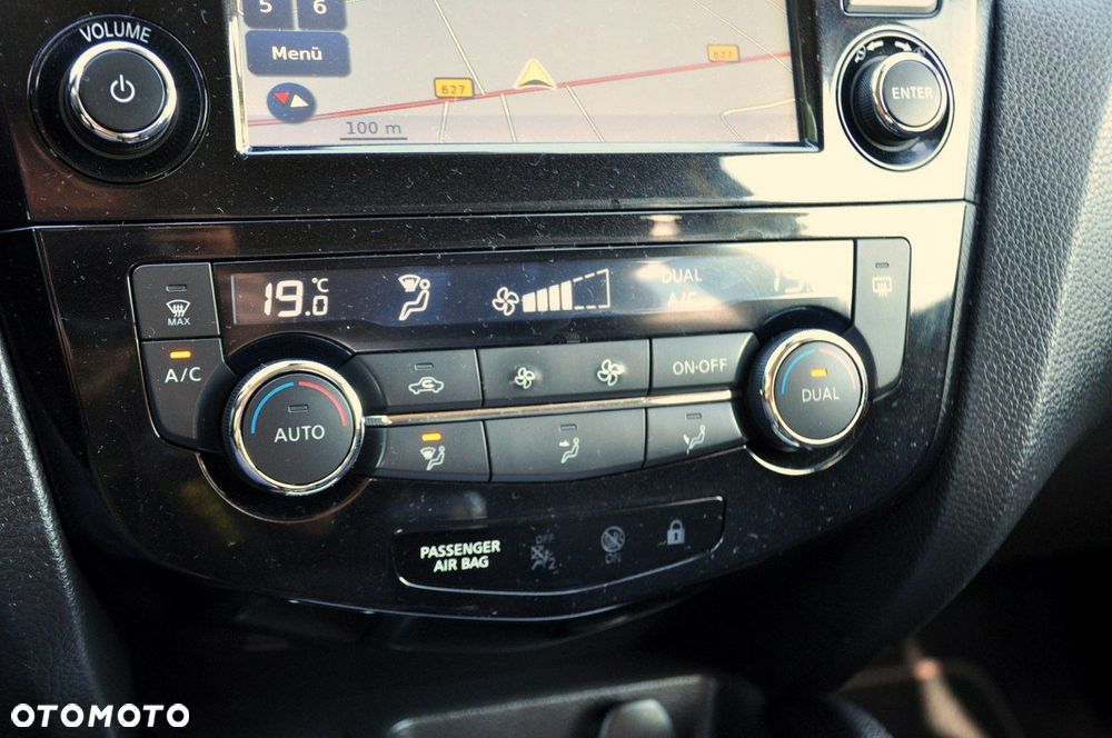 Nissan Qashqai - 32