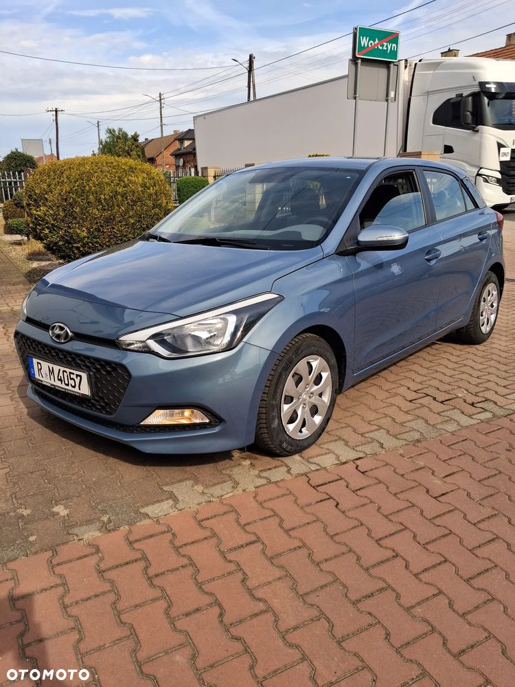 Hyundai i20 - 10