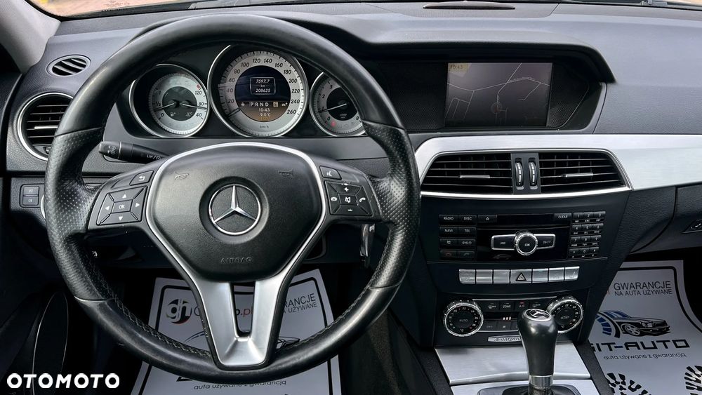 Mercedes-Benz Klasa C 180 BlueEFFICIENCY 7G-TRONIC Avantgarde - 7