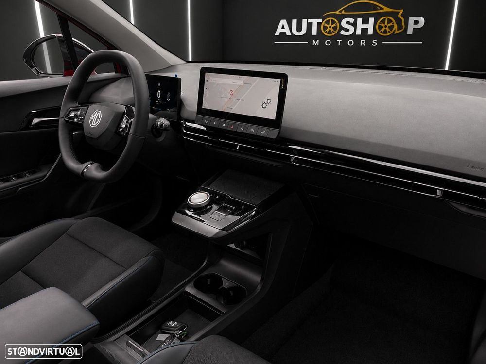 MG MG4 64 kWh Luxury - 5