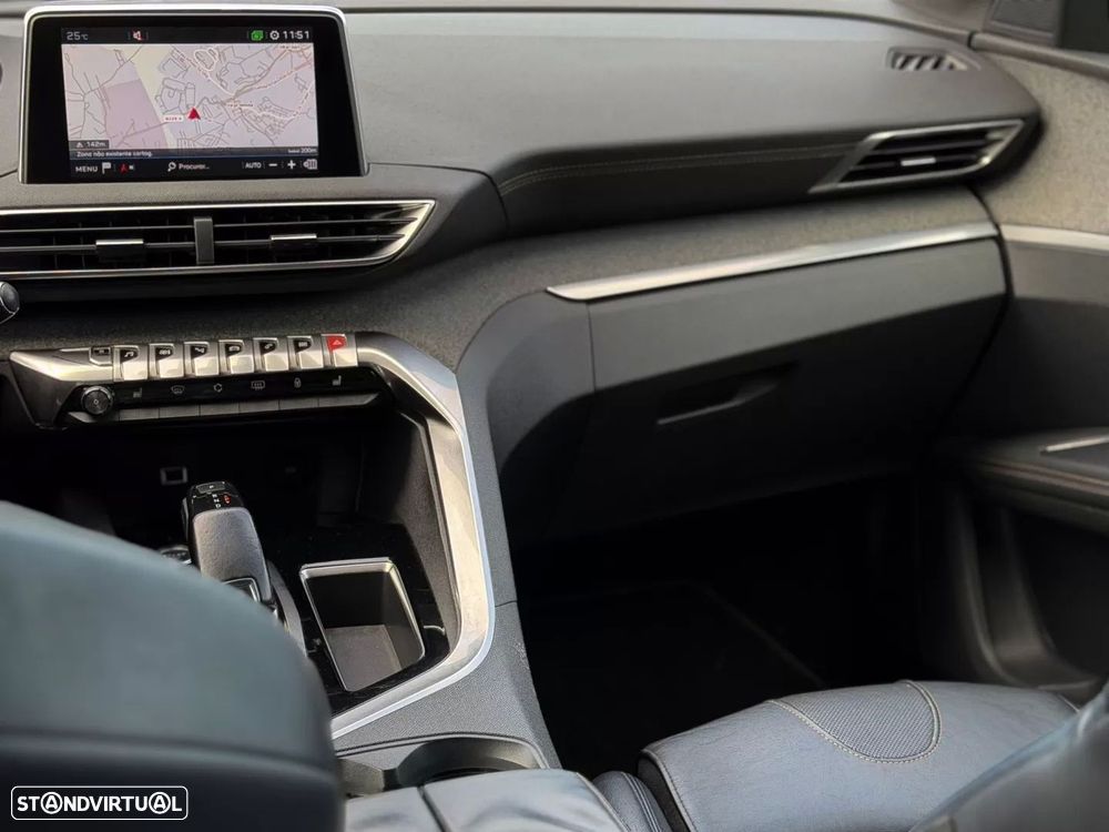 Peugeot 5008 - 11
