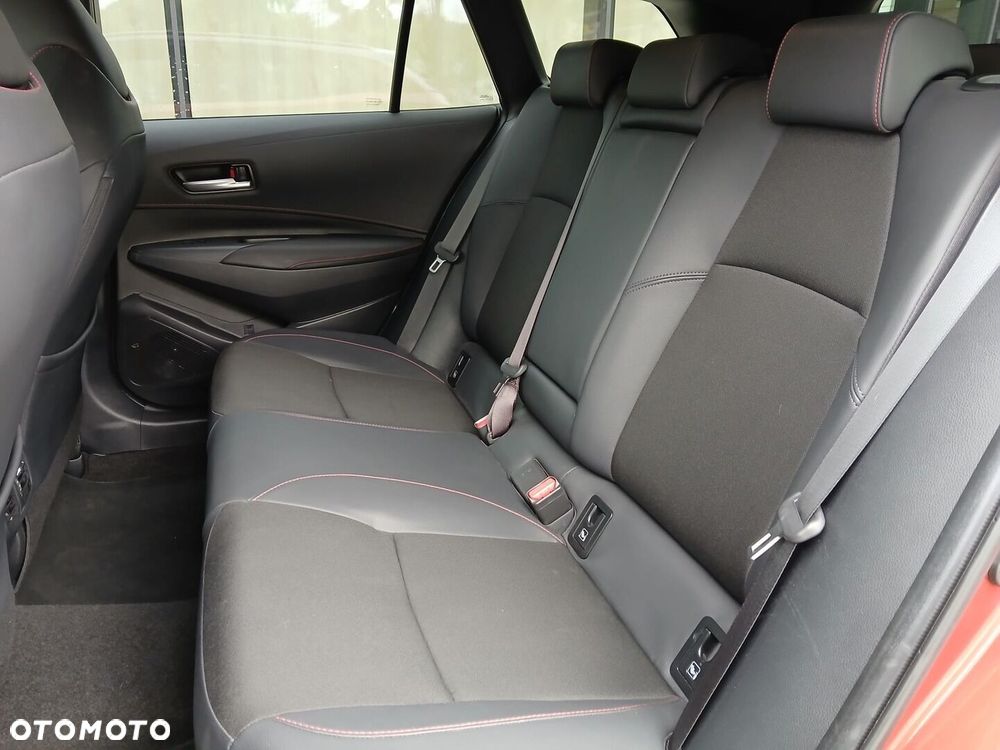 Toyota Corolla - 7