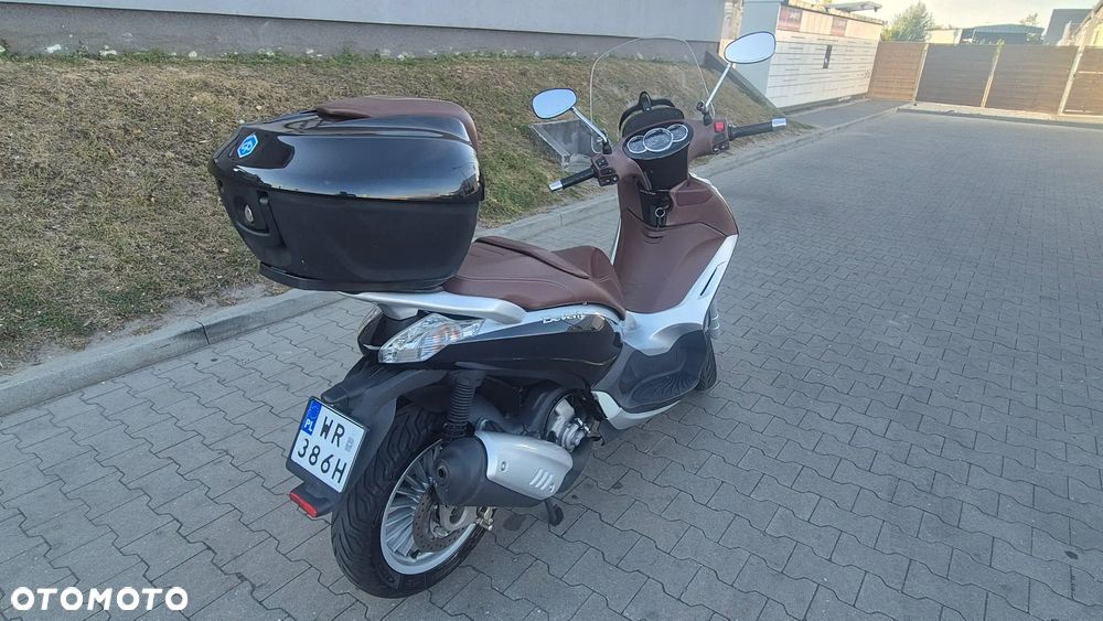 Piaggio Beverly - 13