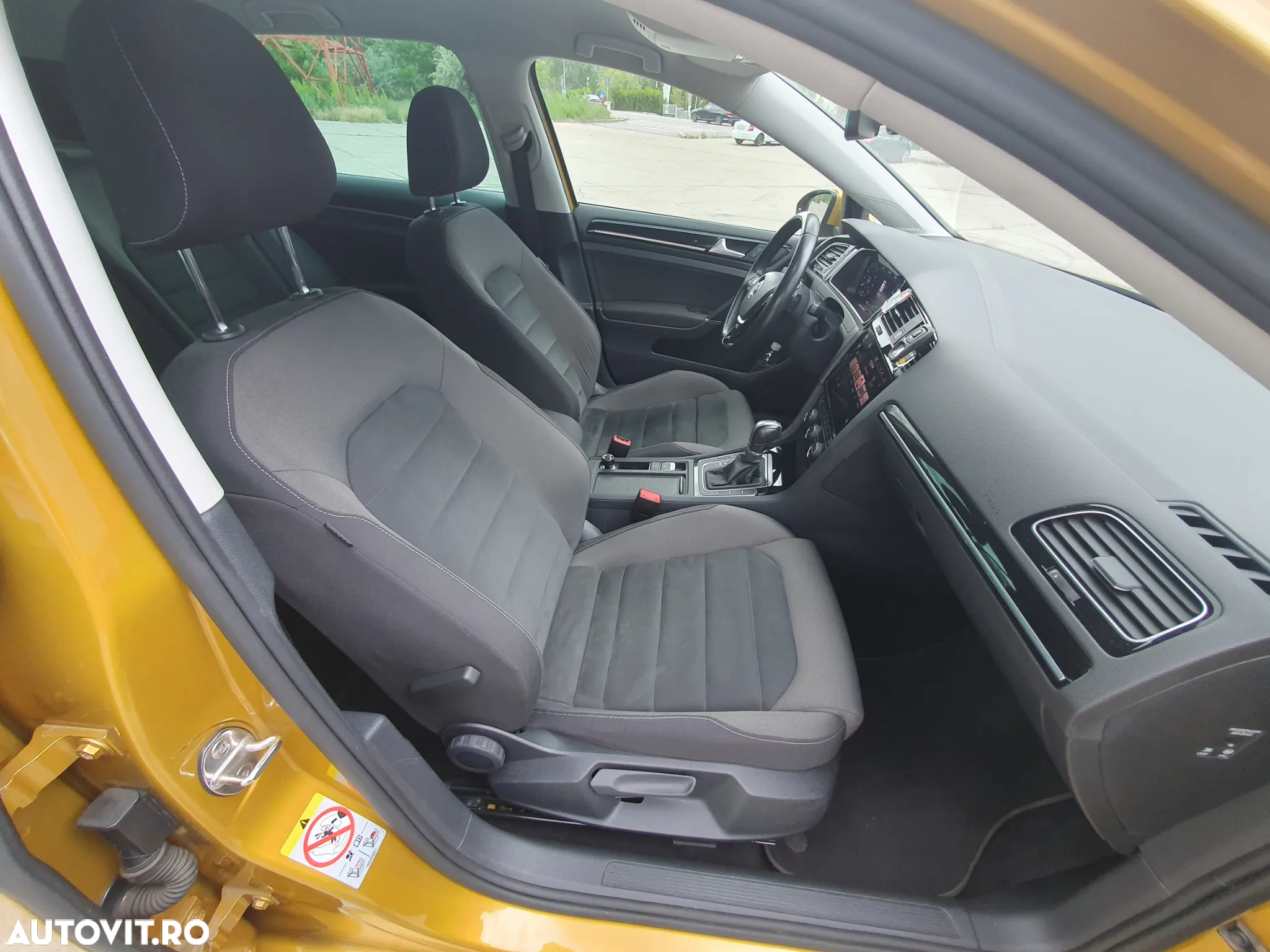 Volkswagen Golf 1.5 TSI DSG Highline - 7