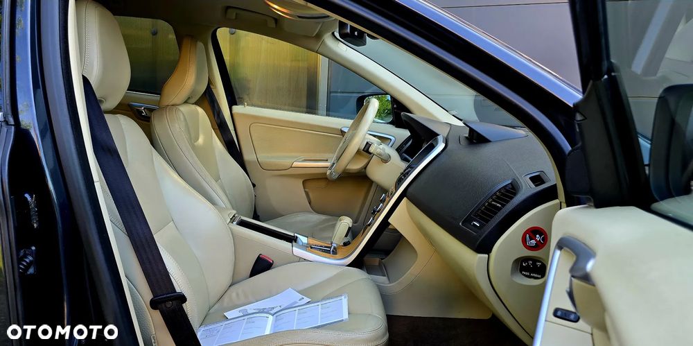 Volvo XC 60 D3 Summum - 19