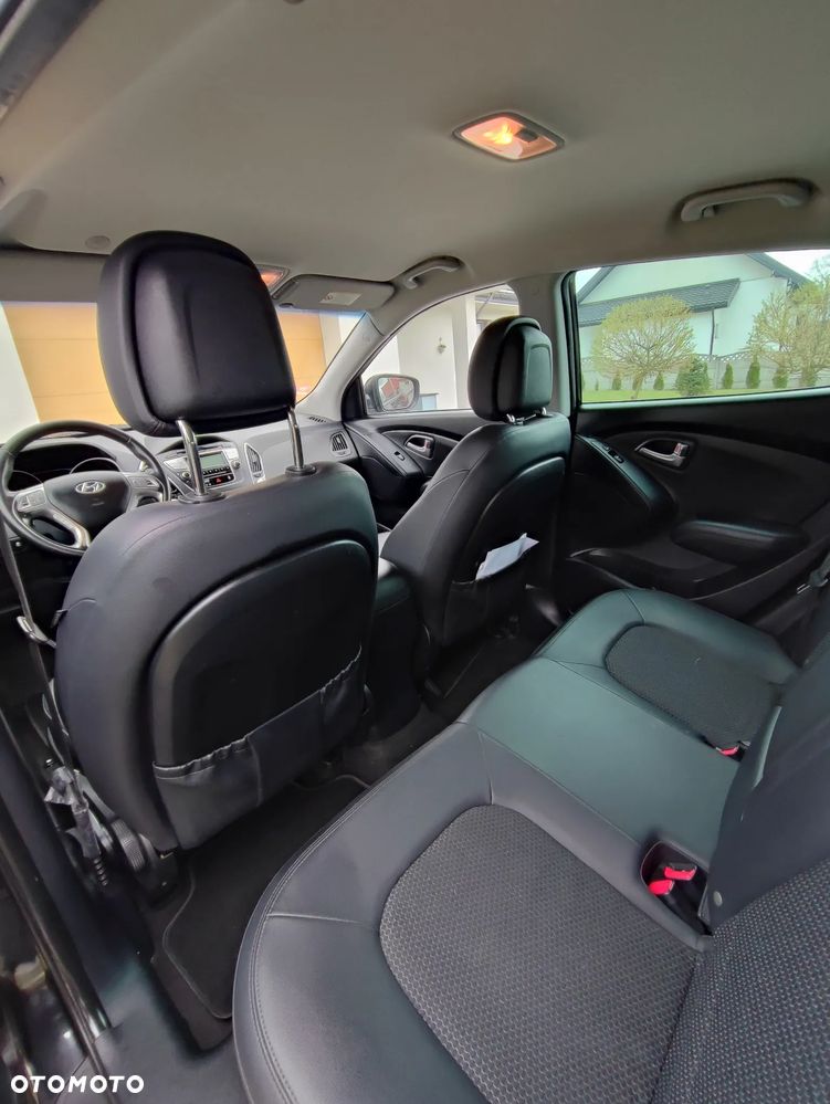 Hyundai ix35 2.0 4WD Automatik Premium - 24