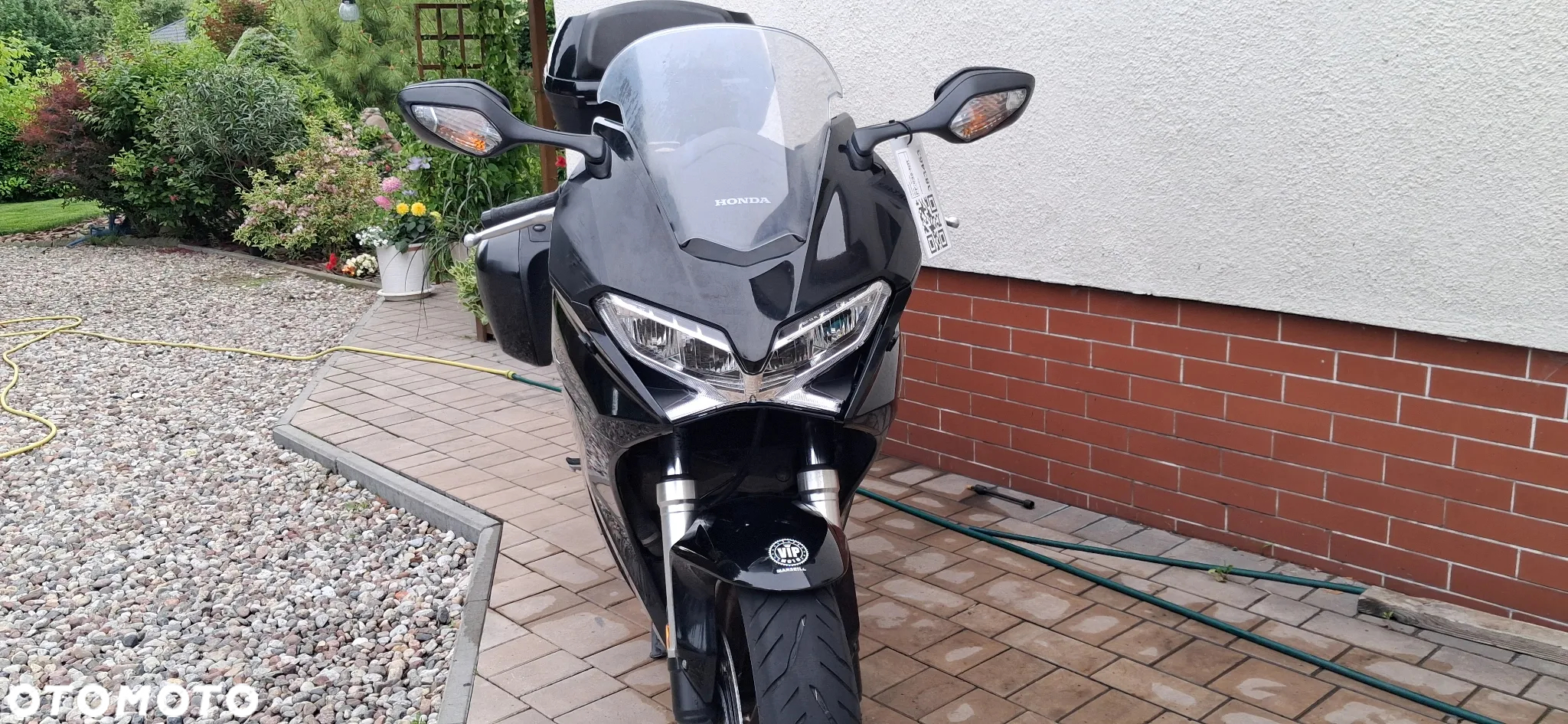 Honda VFR - 11