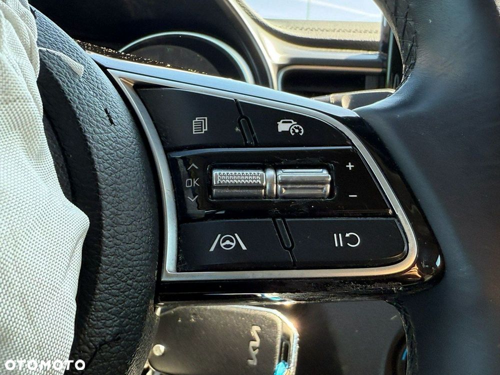 Kia Ceed 1.5 T-GDI Business Line - 24