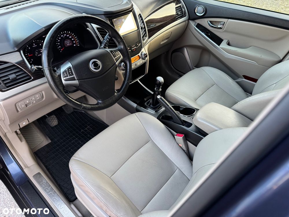 SsangYong/KGM Korando 2.0 e-XDi Quartz - 8
