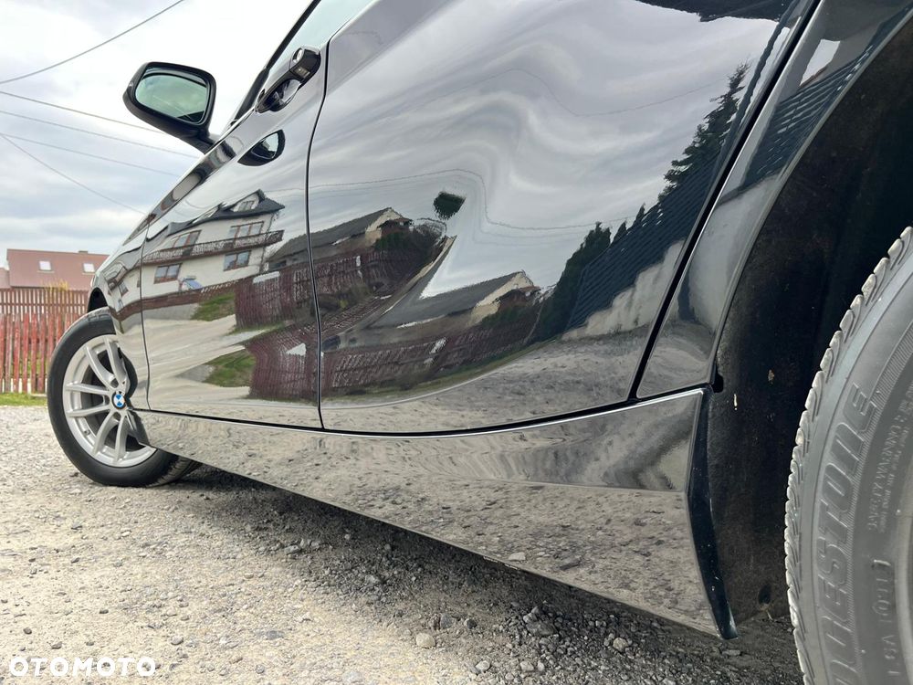 BMW Seria 1 118i - 11