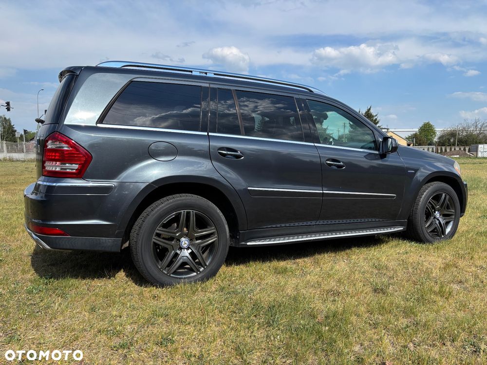 Mercedes-Benz GL 350 BlueTEC - 4