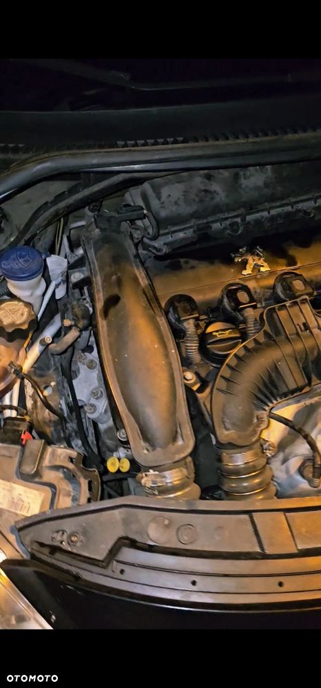 Peugeot 207 CC 150 THP Premium - 17