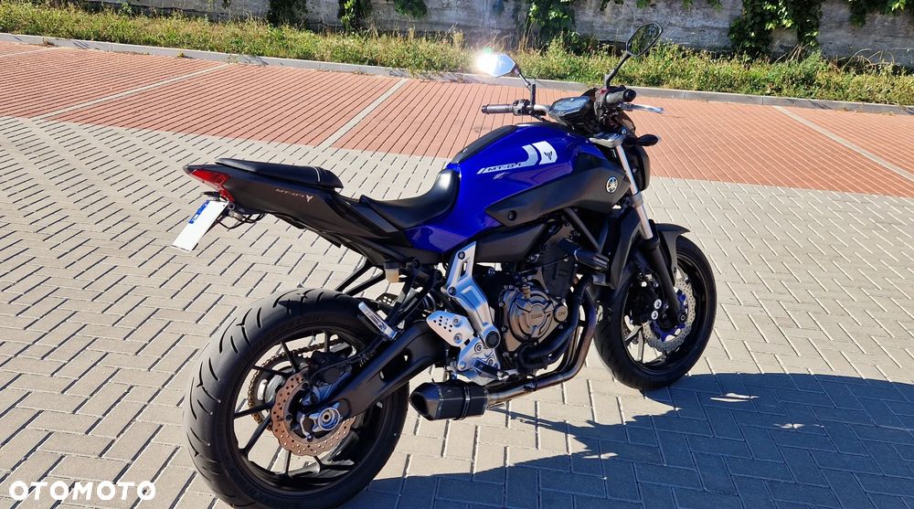 Yamaha MT - 8