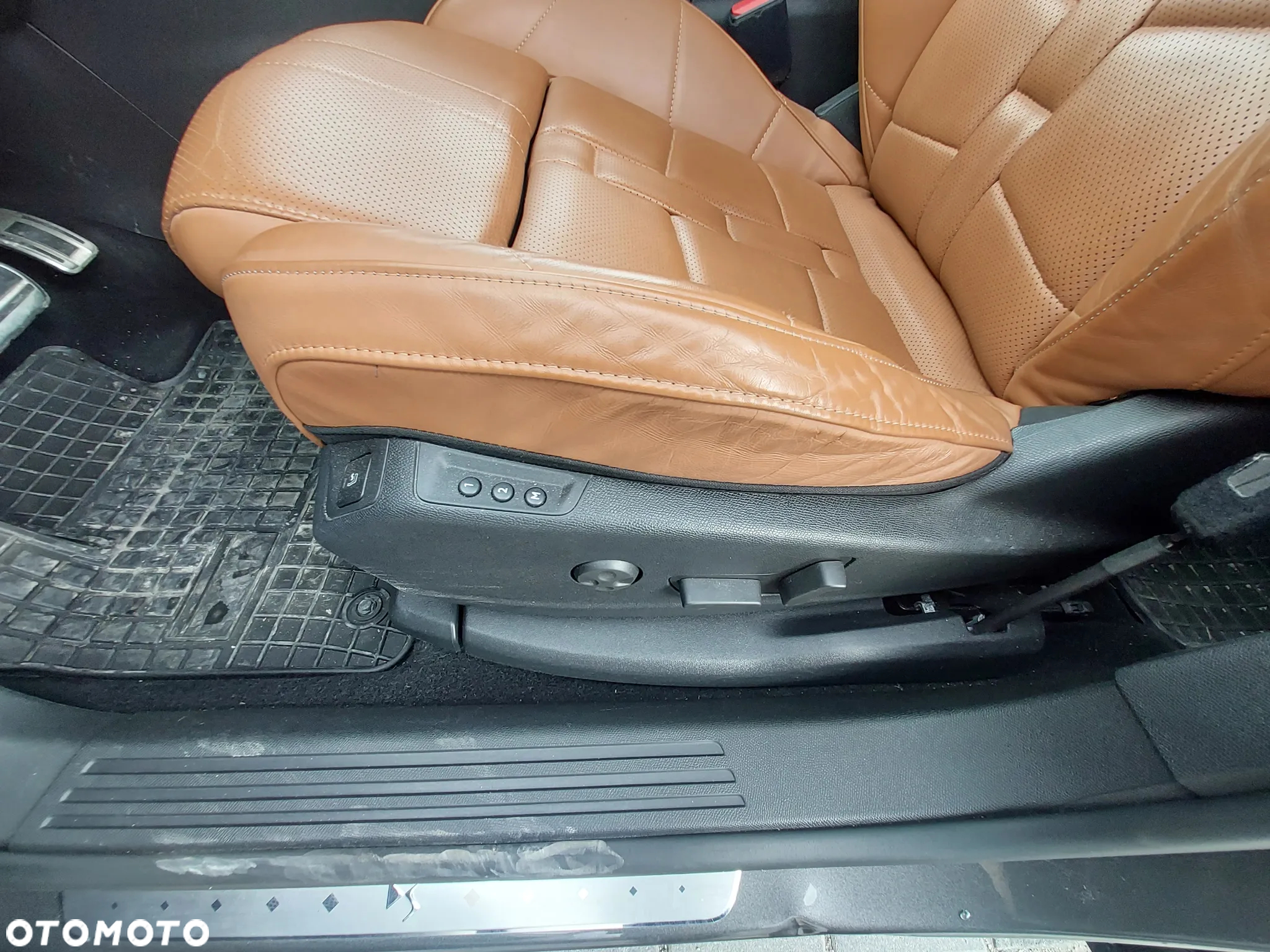 DS Automobiles DS 7 Crossback 2.0 BlueHDi Grand Chic - 32