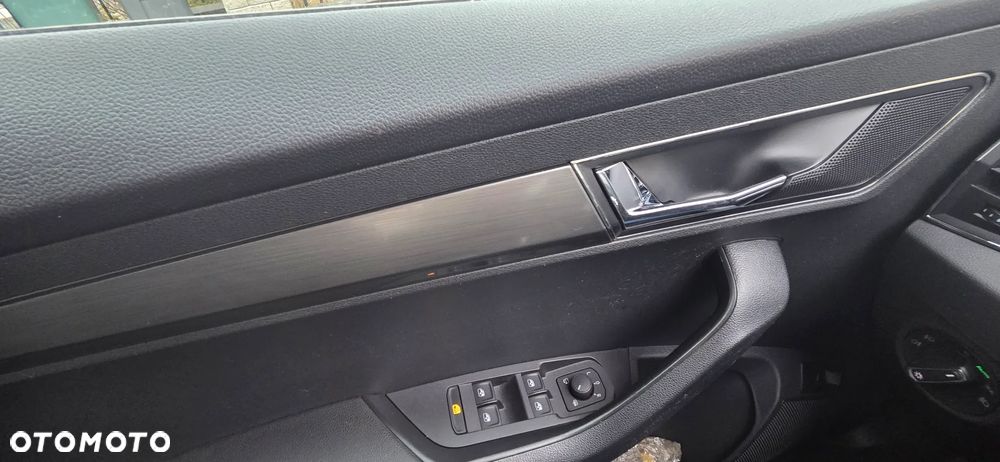 Skoda Karoq 1.6 TDI SCR 4x2 Ambition - 3