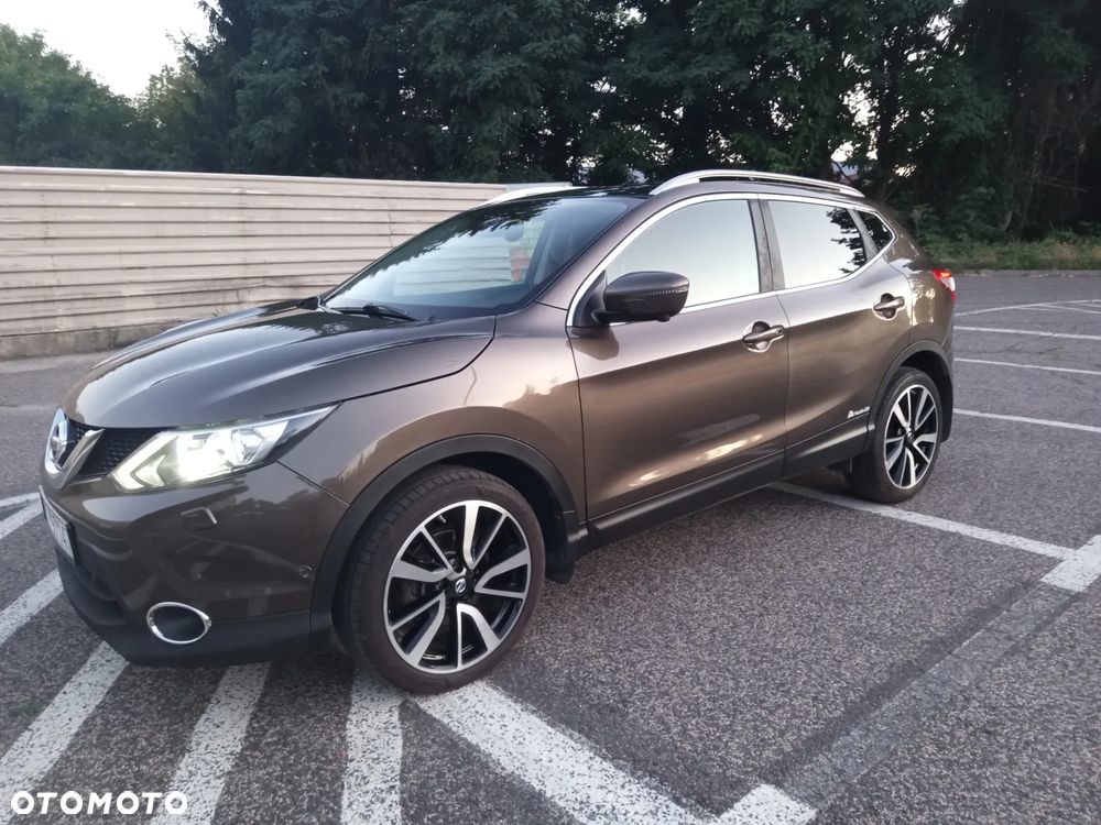 Nissan Qashqai 1.2 DIG-T Xtronic TEKNA - 1