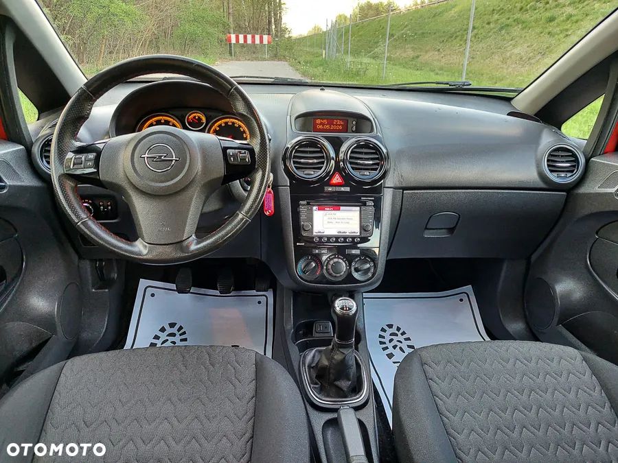 Opel Corsa 1.2 16V Edition / Active - 18