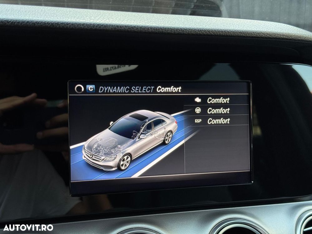 Mercedes-Benz E - 18