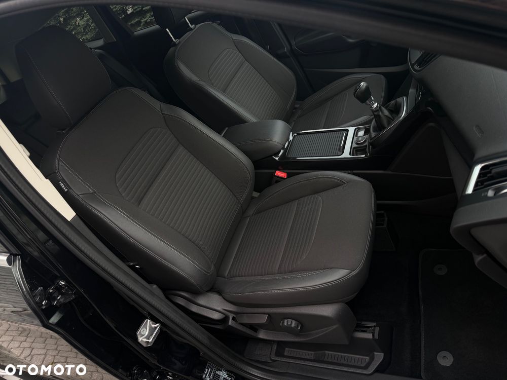 Ford Kuga 1.5 EcoBoost 2x4 SYNC - 25